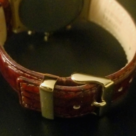 NWT, Kenneth Cole New York Men's Gold-Tone Brown Leather Watch - Picture 9 of 12